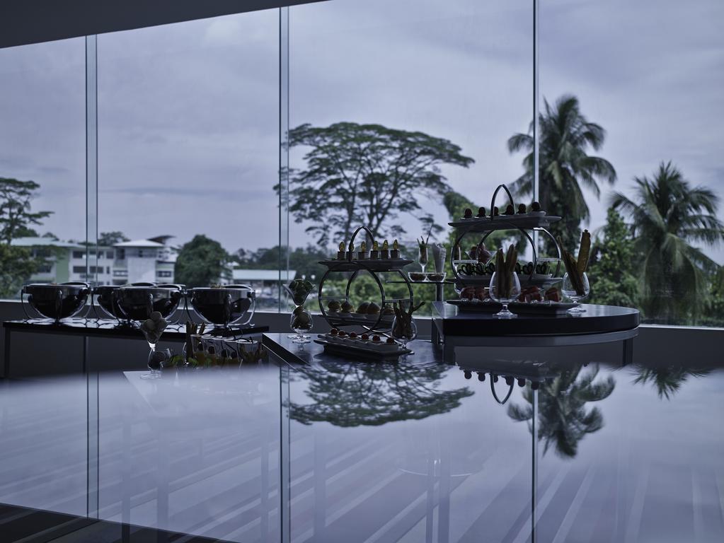 מלון Pullman קוצ'ינג מראה חיצוני תמונה The interior of the National Museum of Singapore
